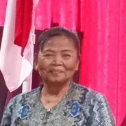 Mak Okon dari Suku Akit Pelestari Joget Lambak
